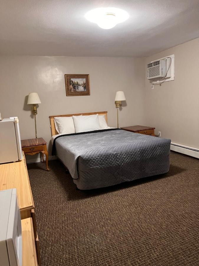 Oswego Inn Екстер'єр фото